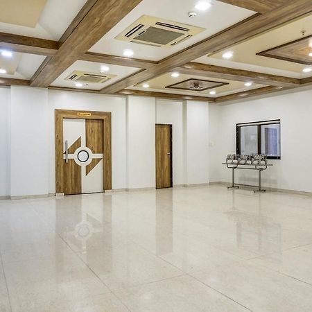 Townhouse Oak Regal Inn Near Sant Tukaram Nagar Metro Station Pimpri-Chinchwad Екстер'єр фото