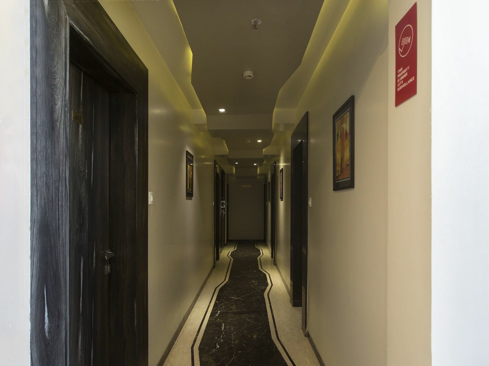 Townhouse Oak Regal Inn Near Sant Tukaram Nagar Metro Station Pimpri-Chinchwad Екстер'єр фото